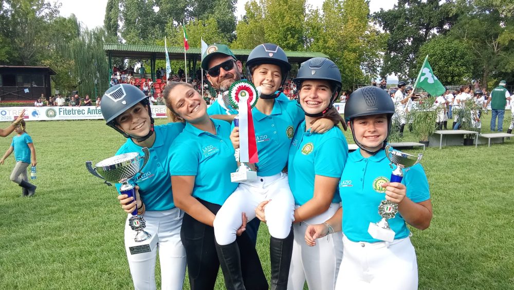 61de9d8f e053 40de b637 af3ba7b0f110